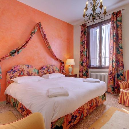 Apartmán Barocco-Veneziano Exteriér fotografie